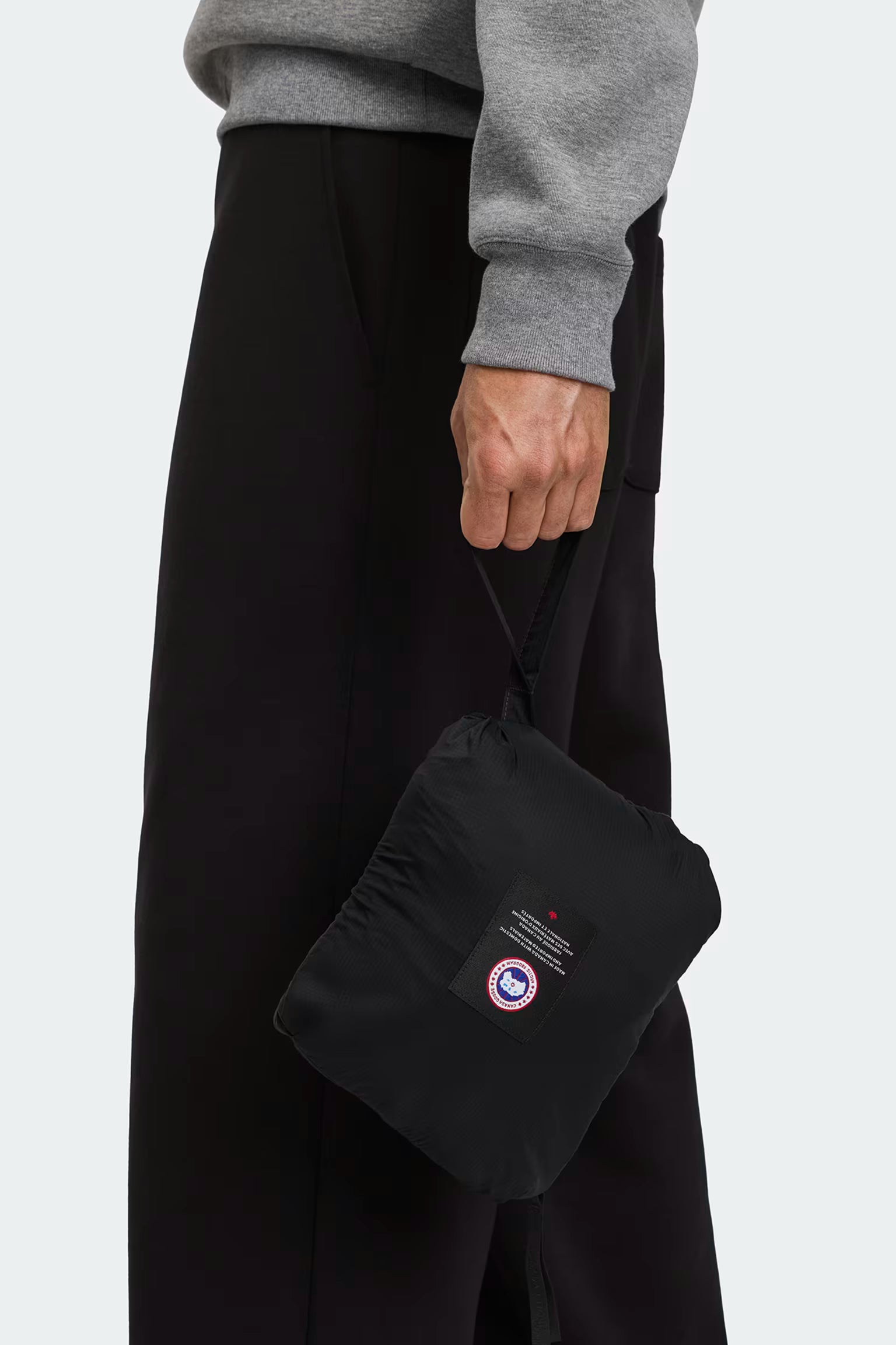 Canada Goose Black Disc Lodge Vest side bag pocket