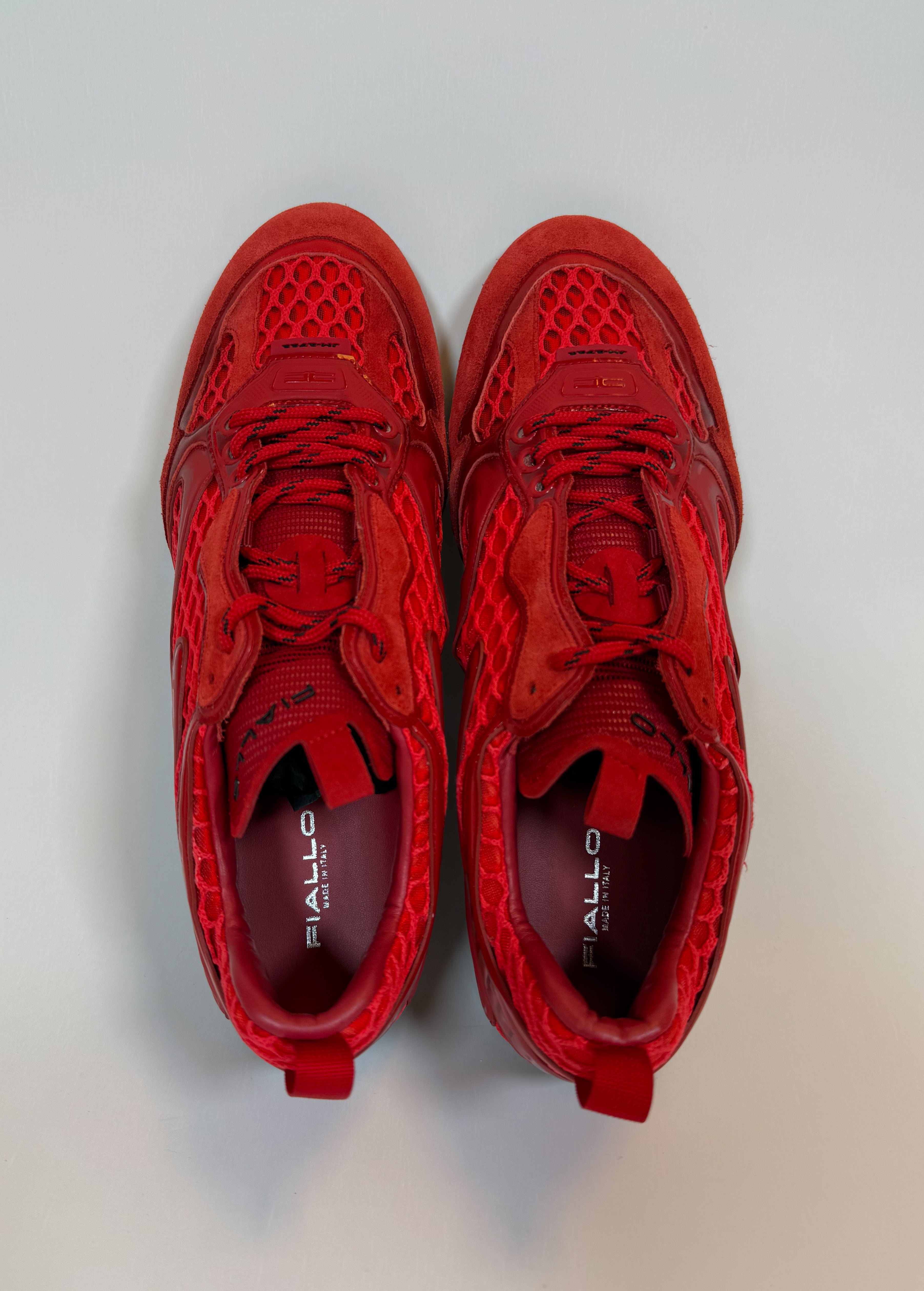 Fiallo red mech car shoe in suede top