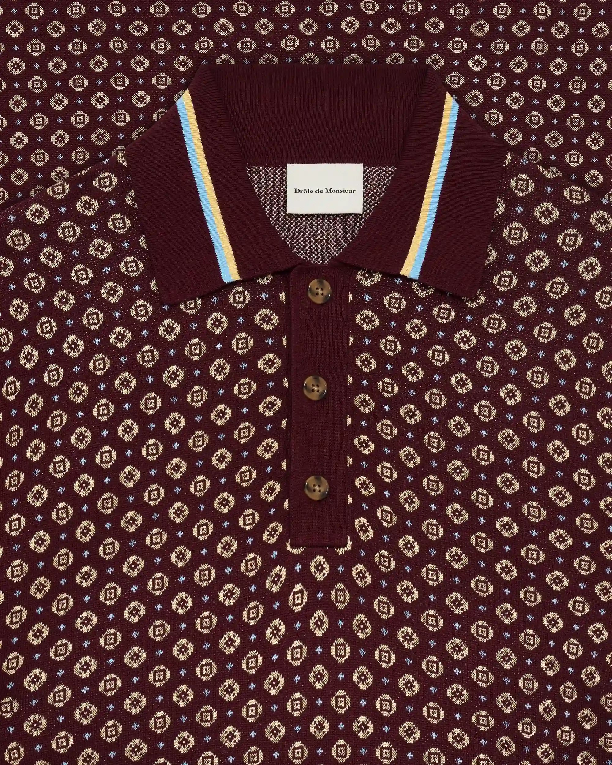 Drole de Monsieur Dunkelrotes Polohemd aus Jacquard-Strick mit Krawatte