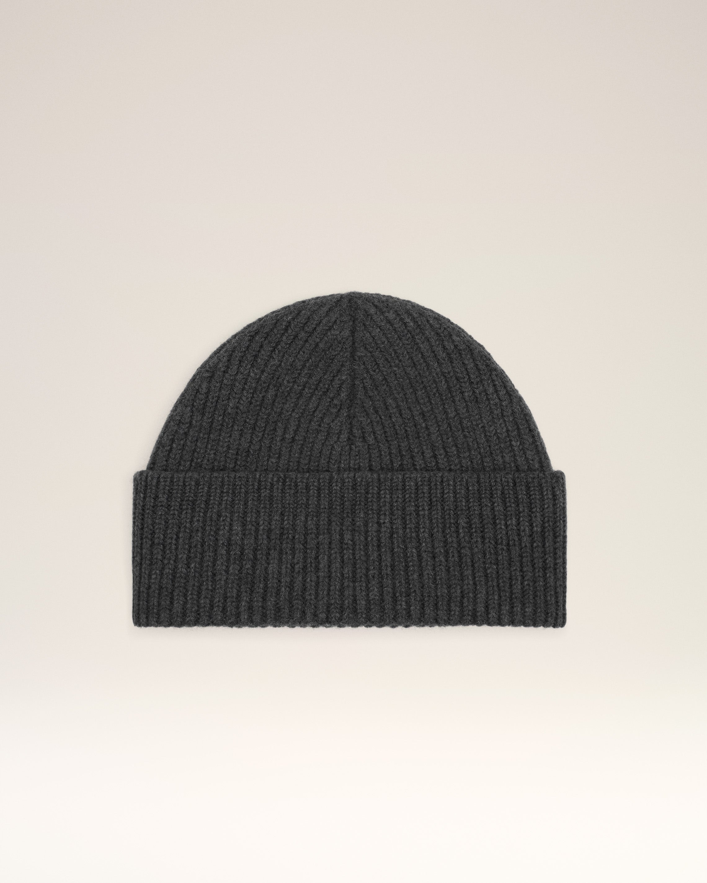 Ami De Coeur Merino Beanie