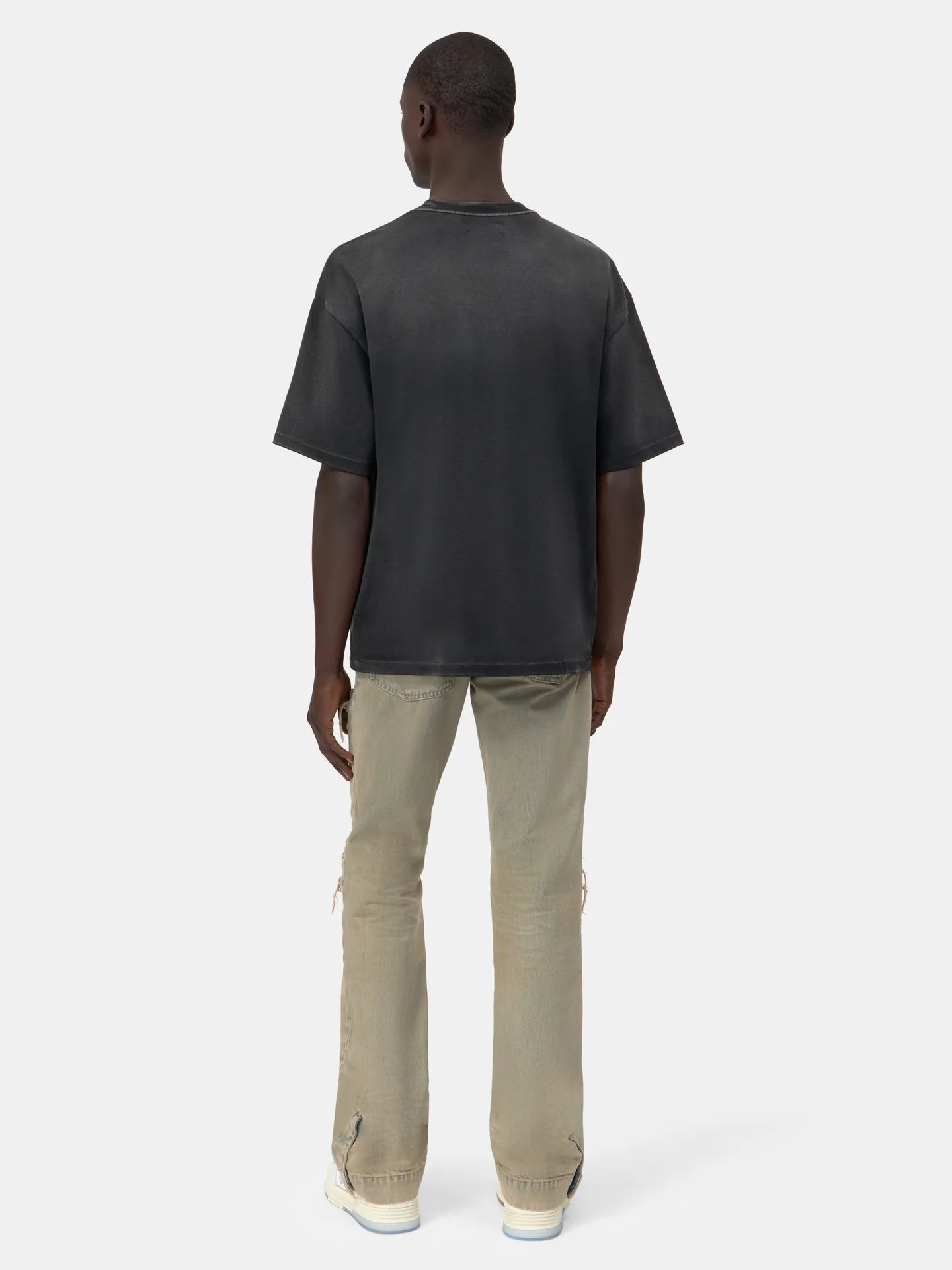 Amiri Plains Black Oversized Tee model back