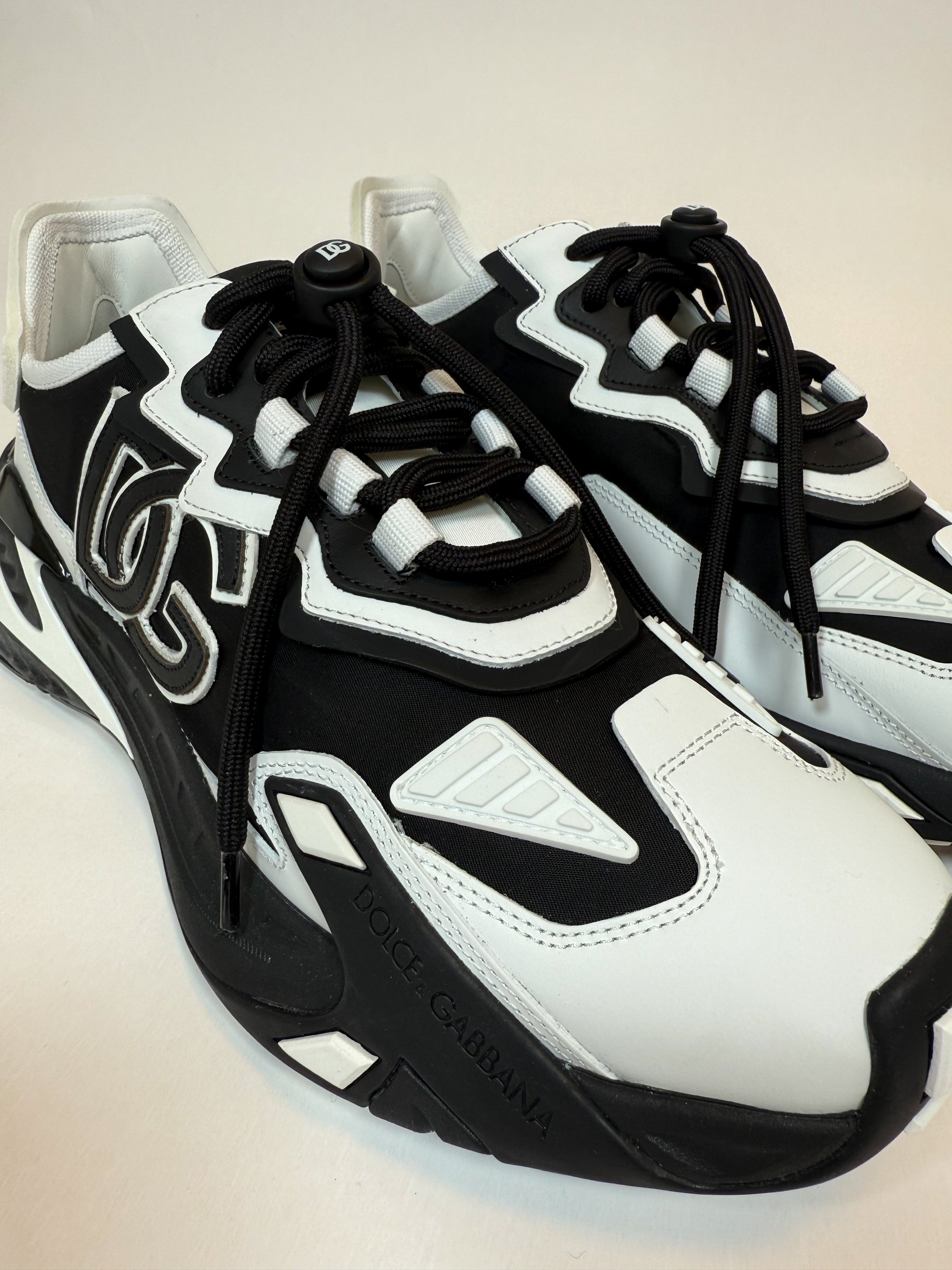 Dolce & Gabbana Daymaster Black and White Sneaker