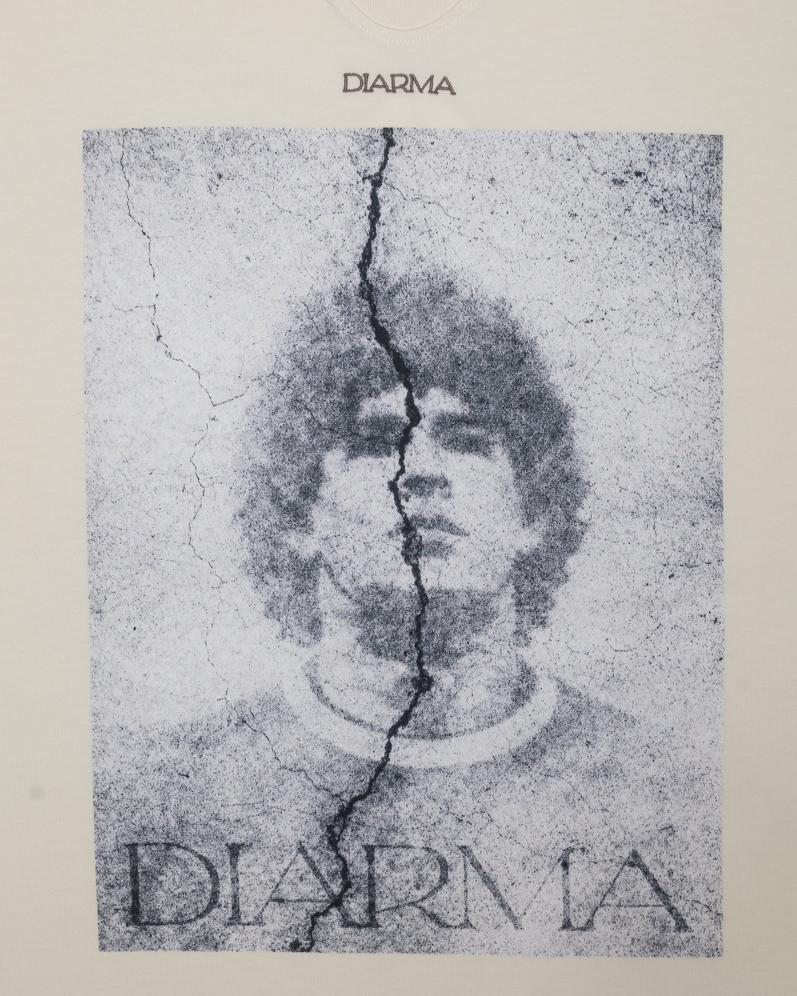 DIARMA Cracked Wall Cream Shortsleeve