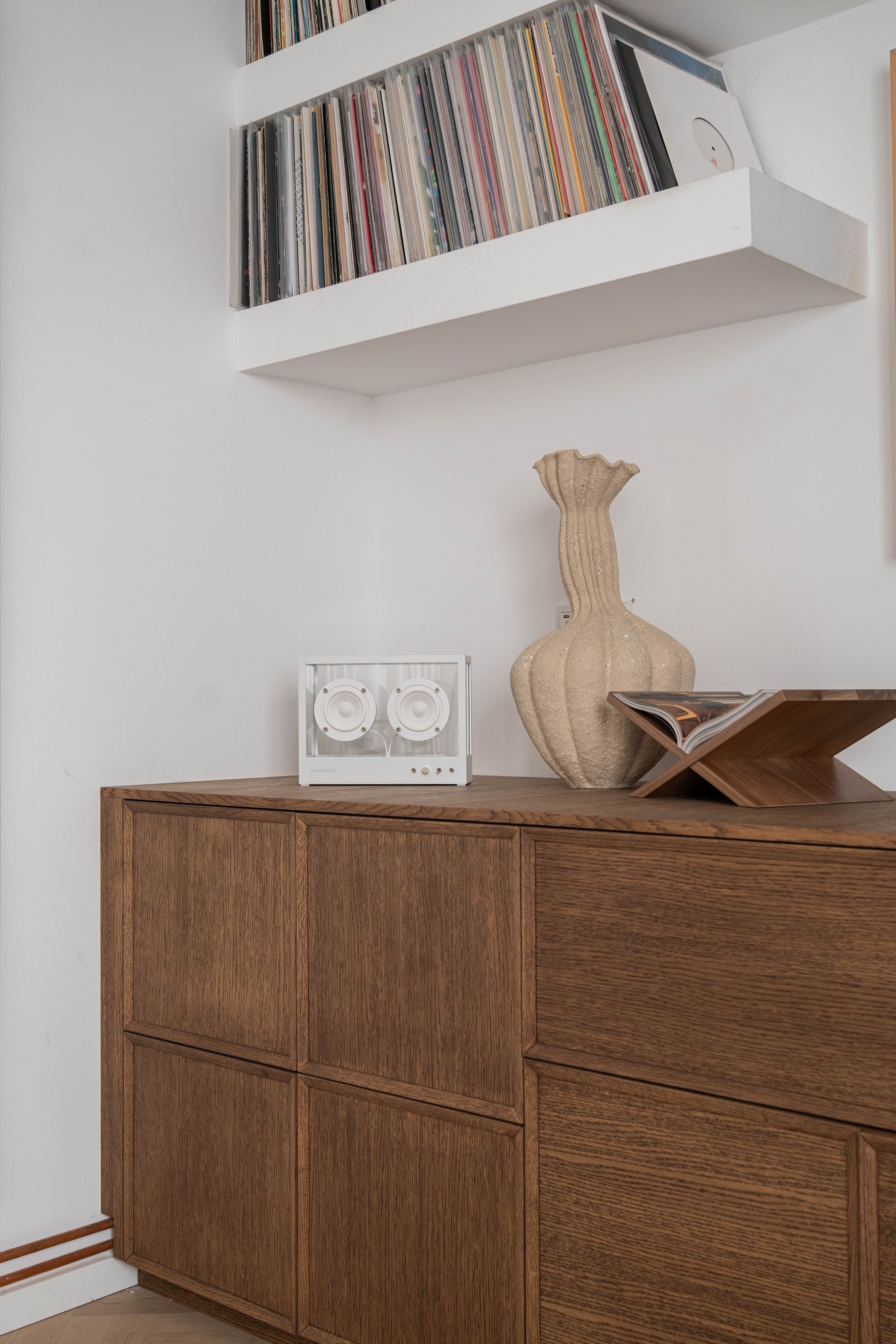 Small White Transparent Speaker